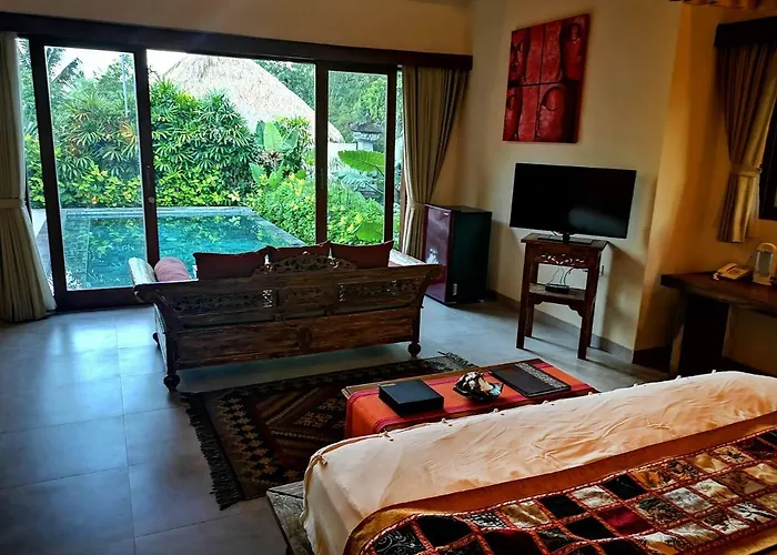 With Private Pool At Nirvana Villa *